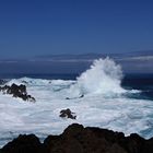 Wellenbrecher vor Porto Moniz