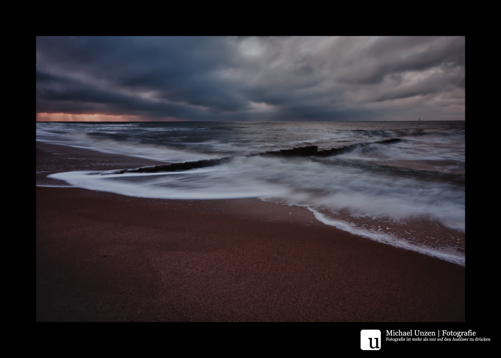 Wellenbrecher vor Sylt