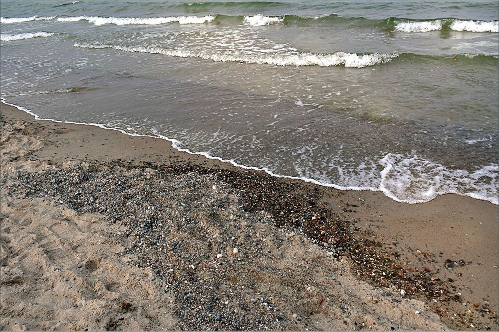 Wellensäume an der Ostsee