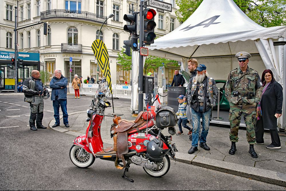 Weltenbummler mit Vespa