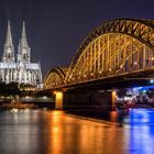 ^ Weltkulturerbe Kölner Dom mit Hohenzollernbrücke ^