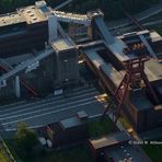 Weltkulturerbe Zeche Zollverein mit "Roter Treppe" zum Museum