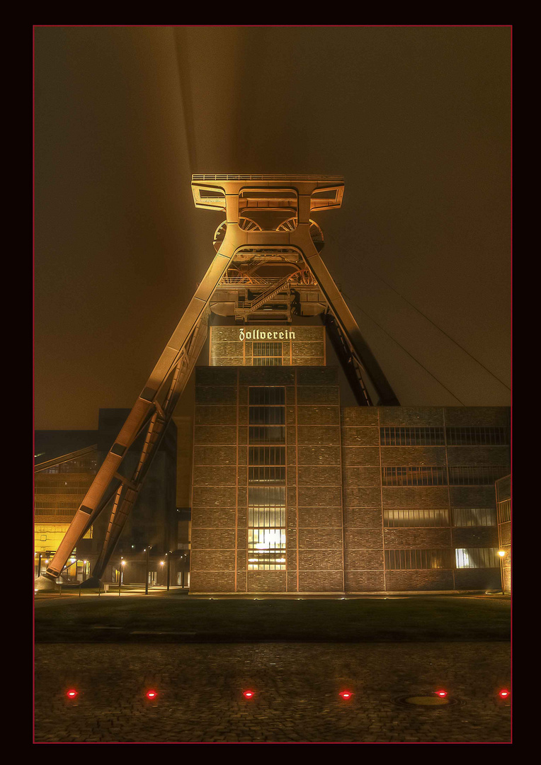 Weltkulturerbe Zeche Zollverein / Serie Leuchtendes Ruhrgebiet