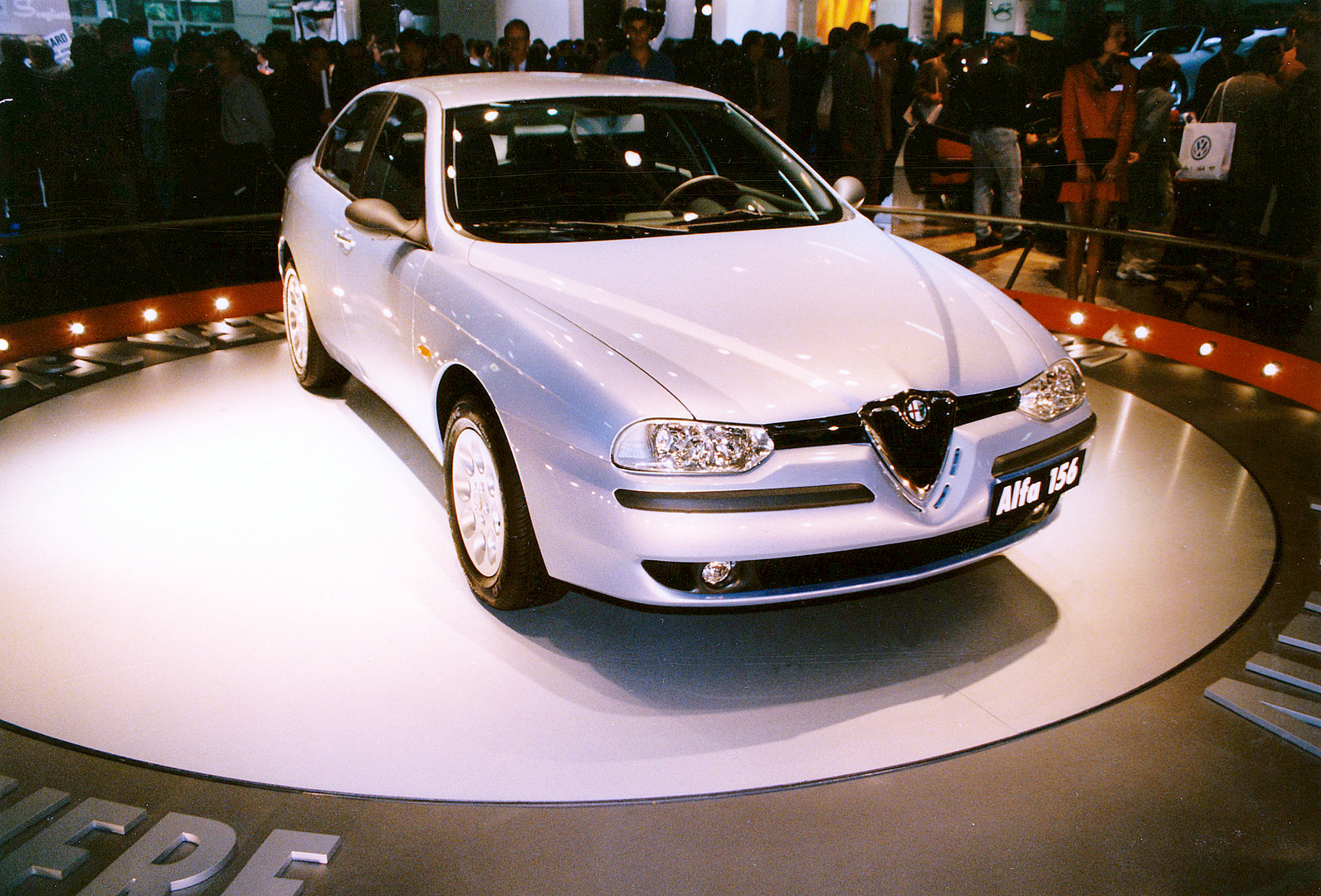 Weltpremiere: Alfa Romeo 156