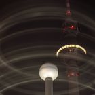 Weltuhr mit Funkturm