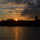 Weltuntergang,... oder wenn die Sonne in den Rhein fällt