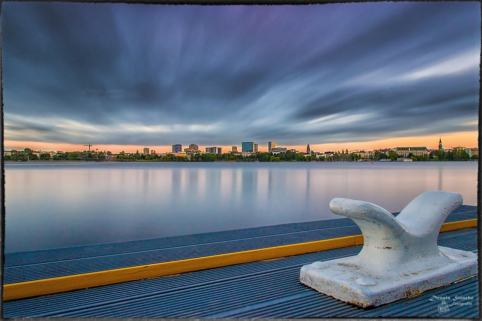 Weltuntergangsstimmung an der Hamburger Alster