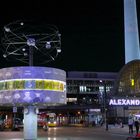 Weltzeituhr am Alexanderplatz - Berlin bei Nacht