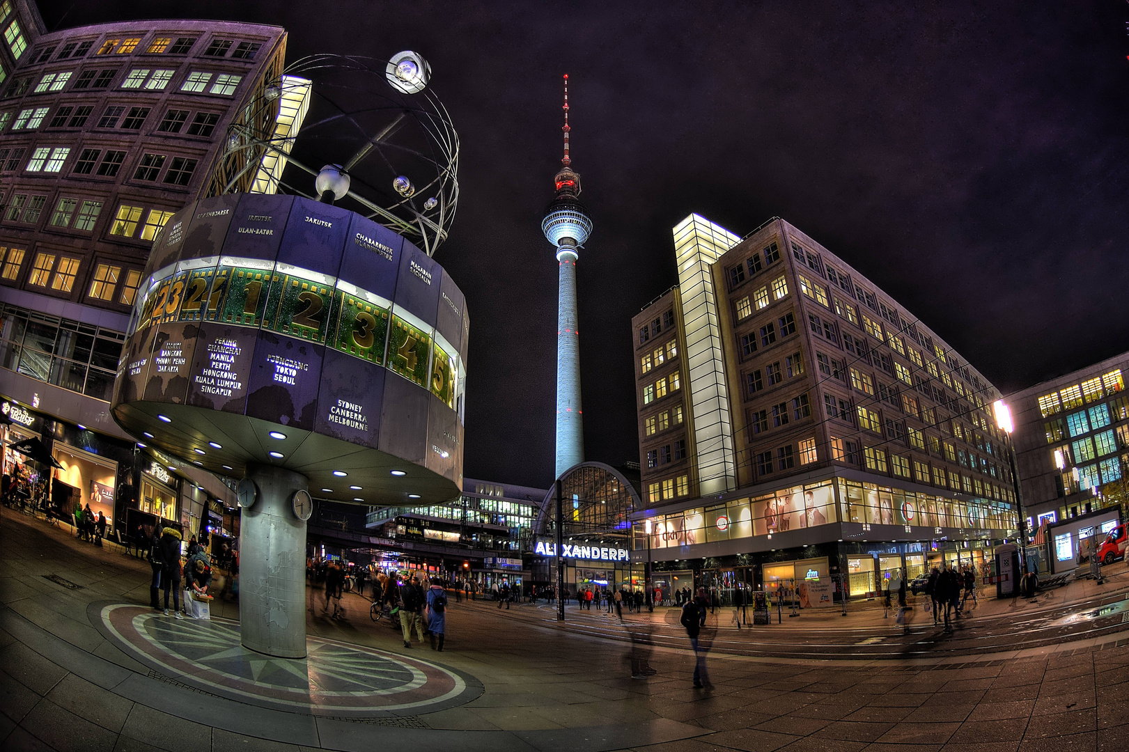 Weltzeituhr am Alexanderplatz