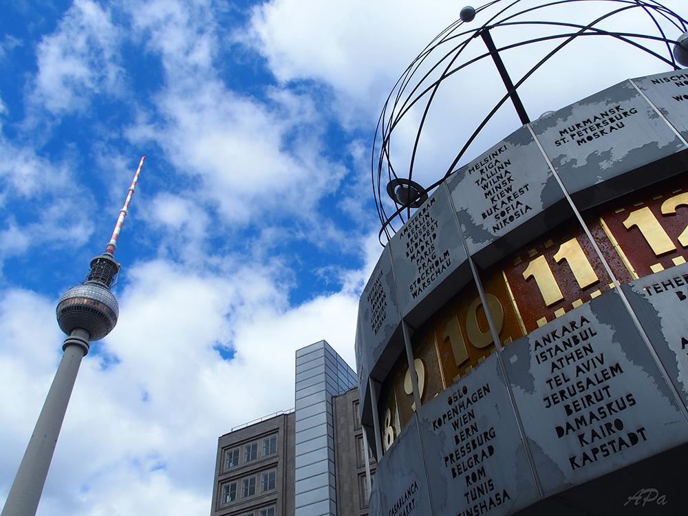 Weltzeituhr mit Fernsehturm