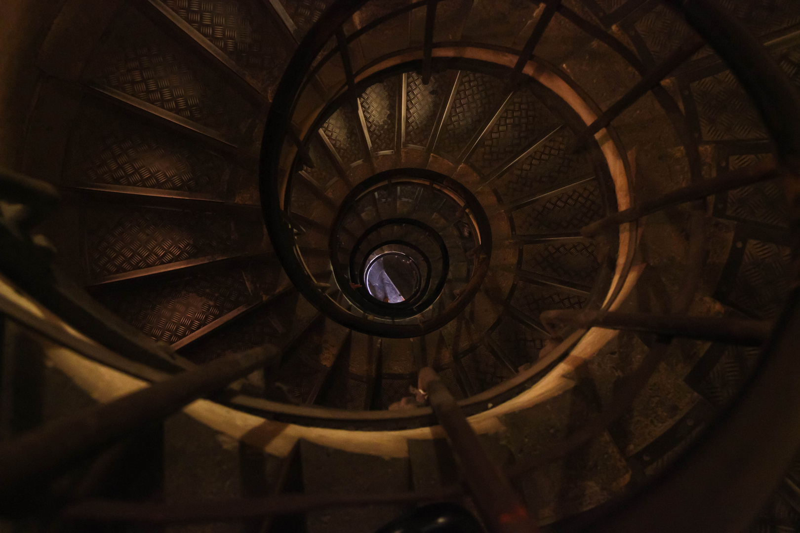 Wendeltreppe im ARC DE TRIOMPHE