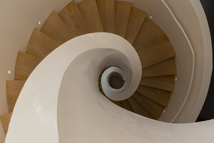 Wendeltreppe im VitraHaus 2019