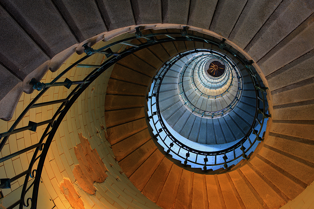 Wendeltreppe - Leuchtturm Phare de Eckmuehl - Bretagne