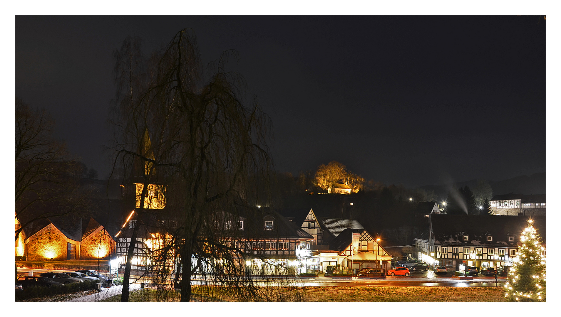 Wenholthausen bei Nacht