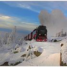 Wenige Sonnenstrahlen auf dem verschneiten Brocken (Reload)