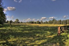 Weniger Wolken, mehr Land und viel Farben...