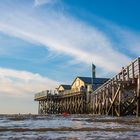 Wenn am Strand von St. Peter Ording so langsam die Sonne im Meer untergeht...