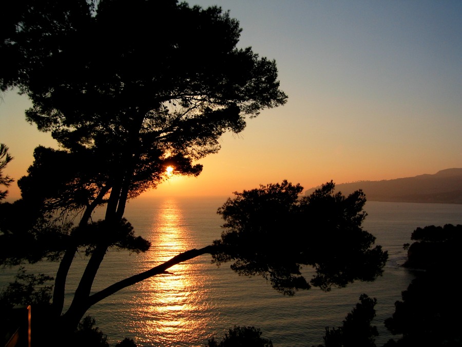 Wenn bei Marseille die Sonne ins Meer versinkt ....