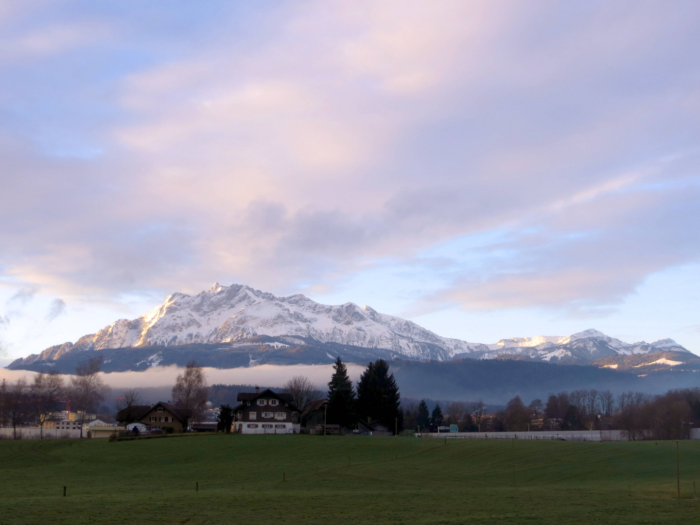 Wenn das Wolkenband durch die Krienseregg zieht ...