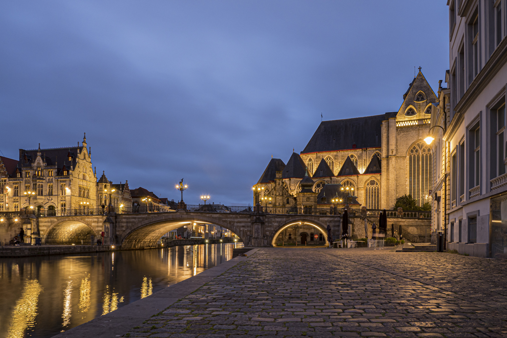 Wenn der Abend fallt in Gent(B)