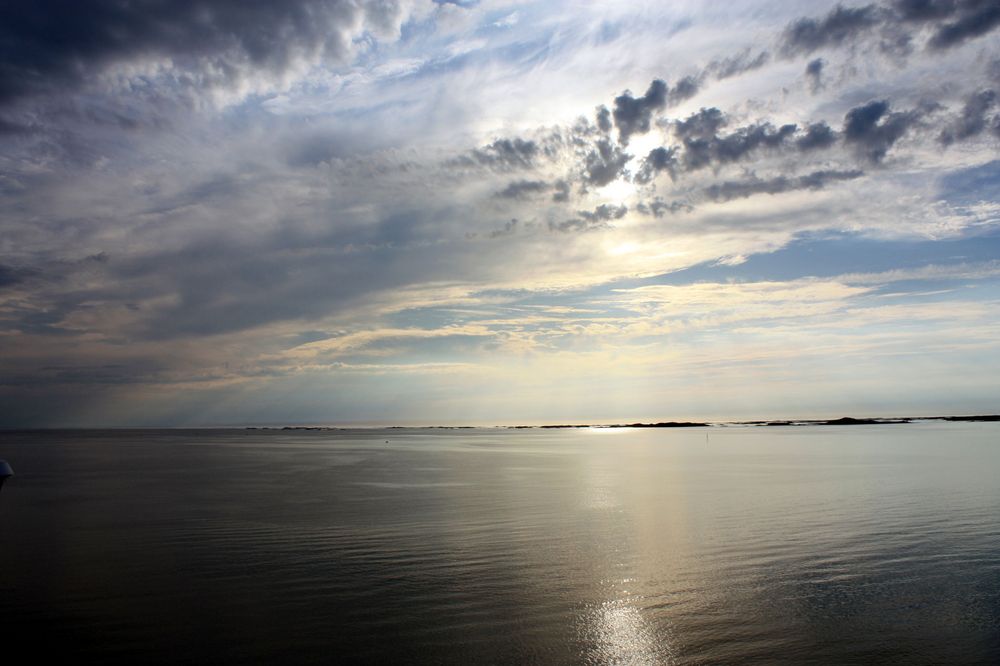 wenn der Abend herein bricht überm Fjord