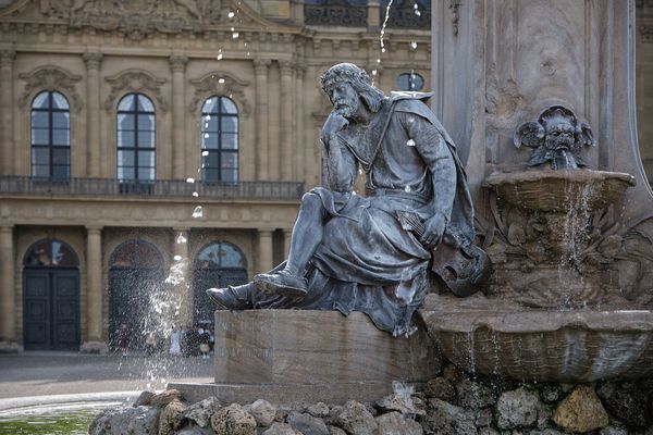 Wenn der Dichter denkt ...