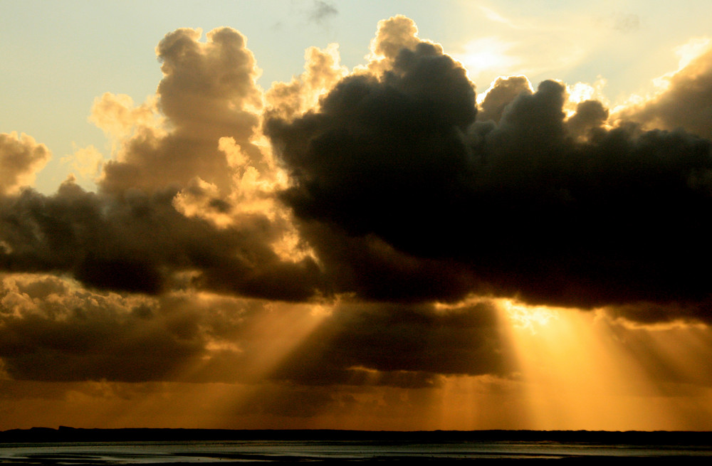 Wenn der Himmel das Meer küsst