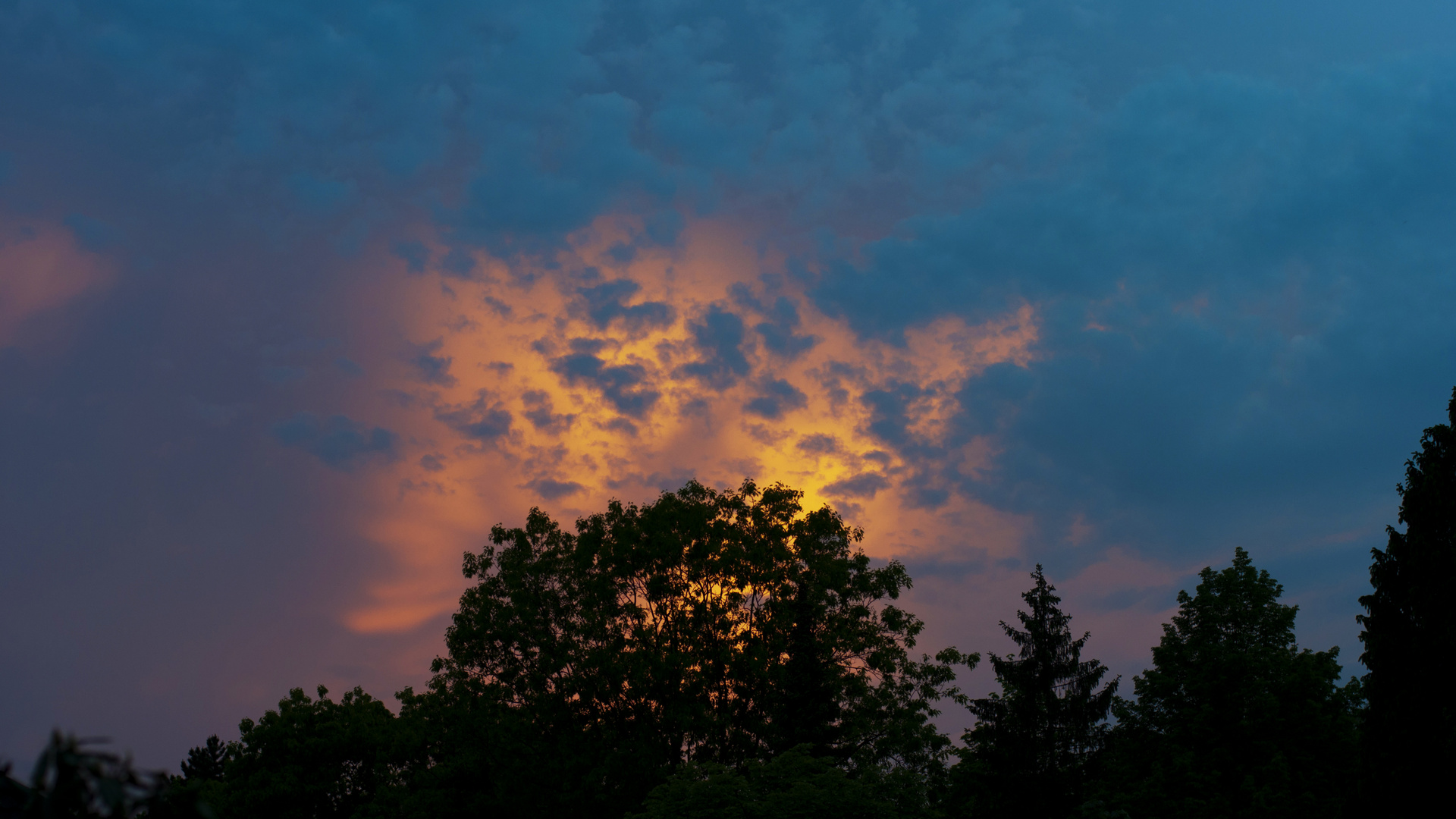 Wenn der Himmel Feuer fängt