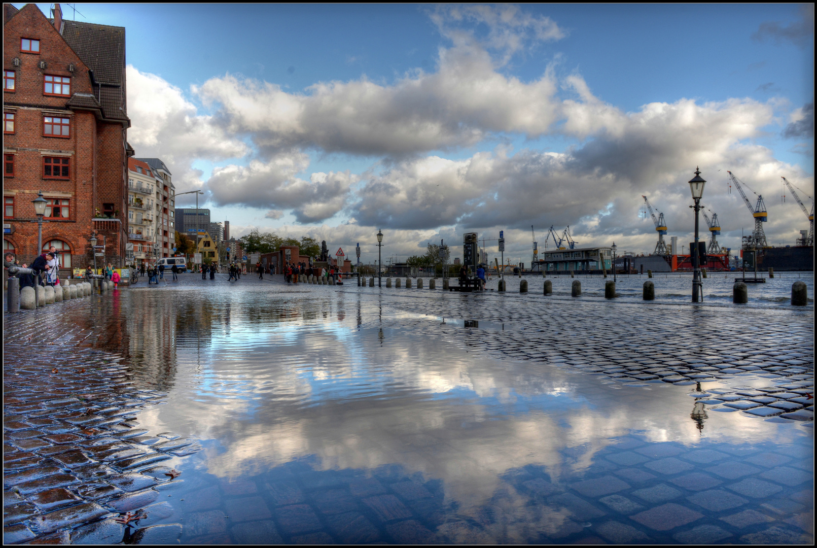 wenn der Himmel in´s Wasser fällt...