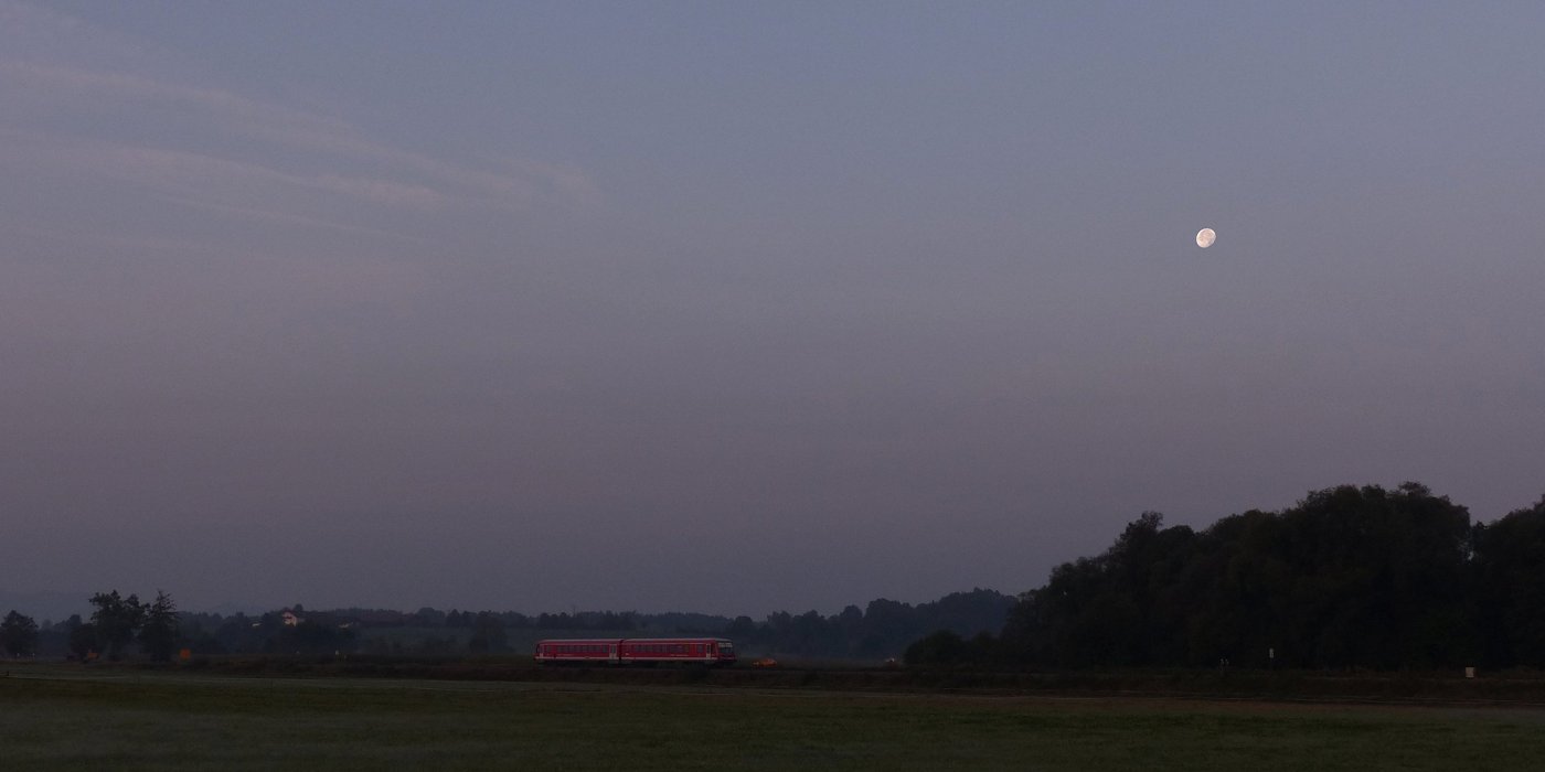 Wenn der Mond am Morgen Feierabend macht