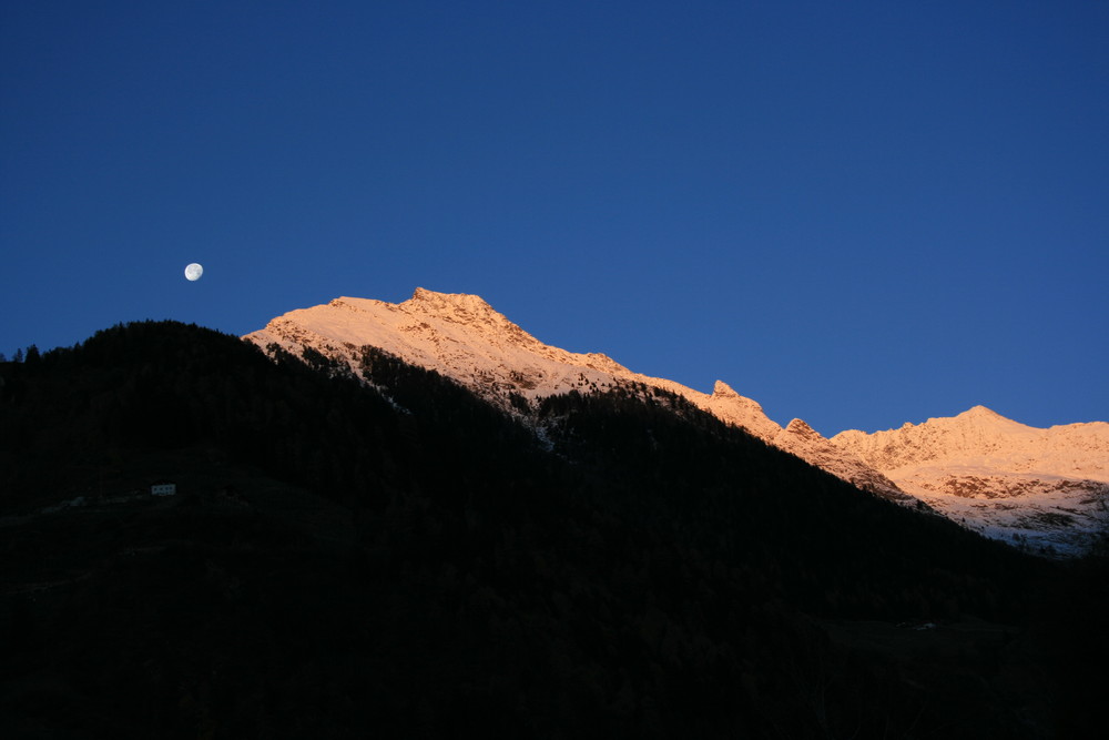 wenn der Mond die Sonne küsst