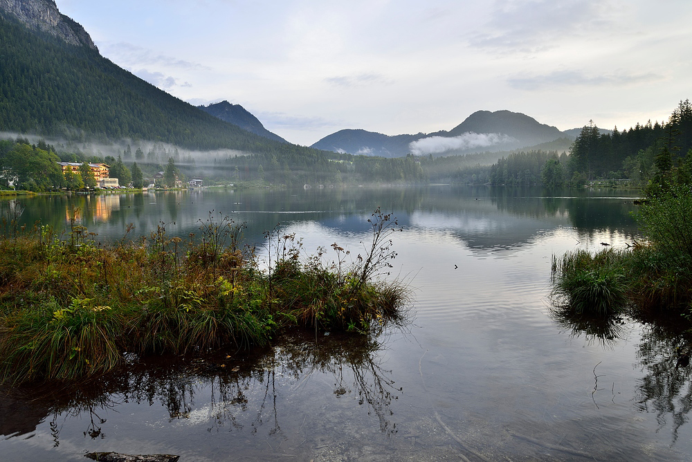 Wenn der Nebel weicht über dem Hintersee 2.