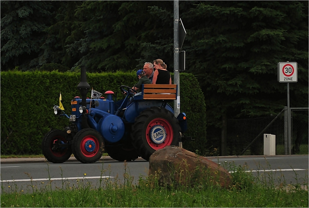 Wenn der Opa mit dem Traktor ...