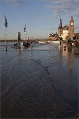 Wenn der Rhein die Altstadt besucht