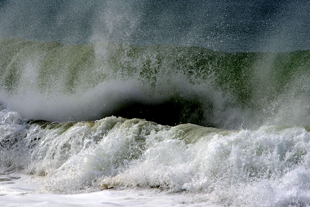 Wenn der Wind mit dem Meer spielt