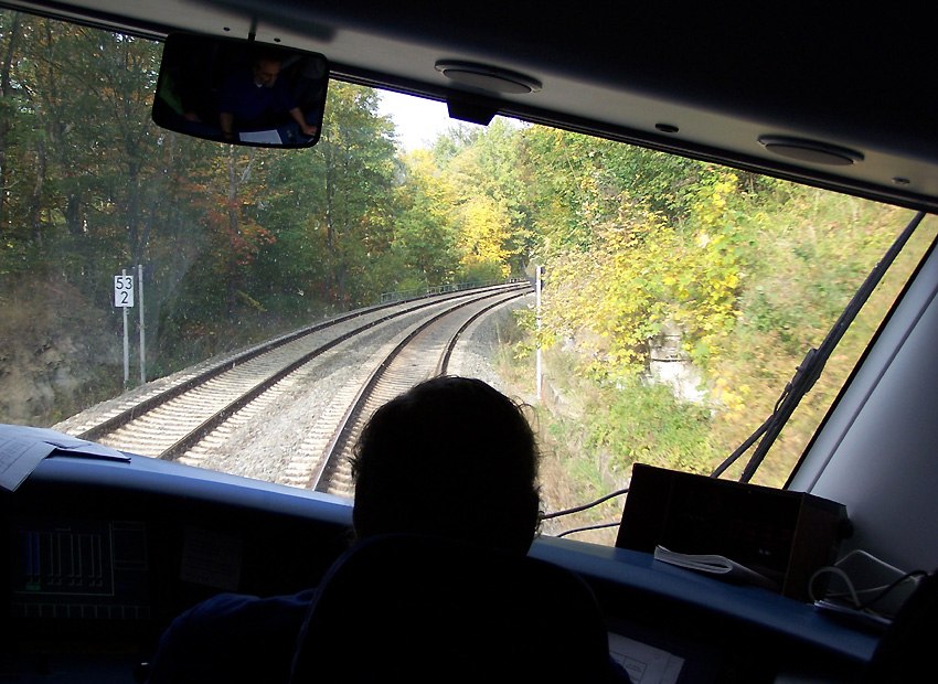 wenn die Bahn den Horizont kippen läßt...