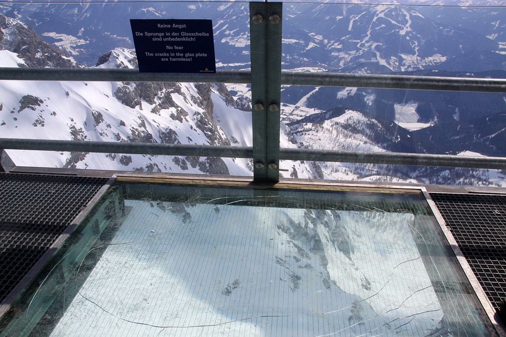 Wenn die das versprechen, es hat gehalten. Auf dem Dachstein Sky Walk .