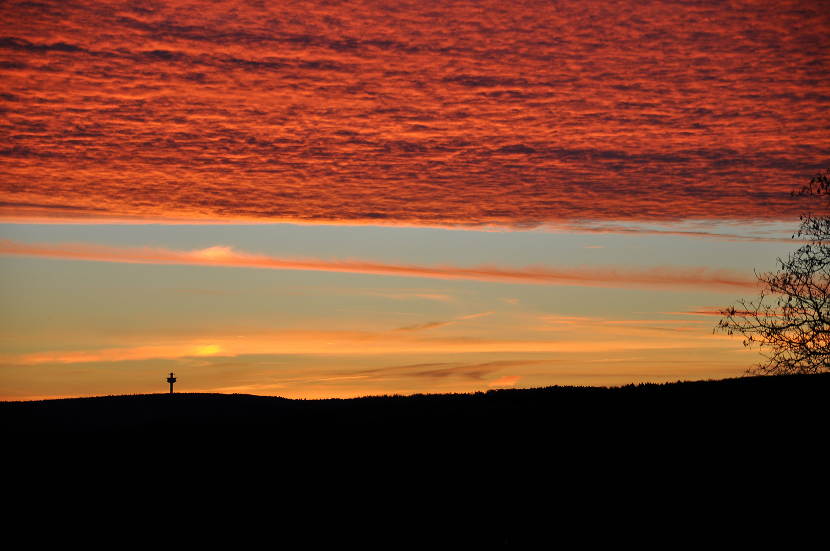 .. wenn die Engel Plätzchen backen.. Sonnenaufgang über Rüthen