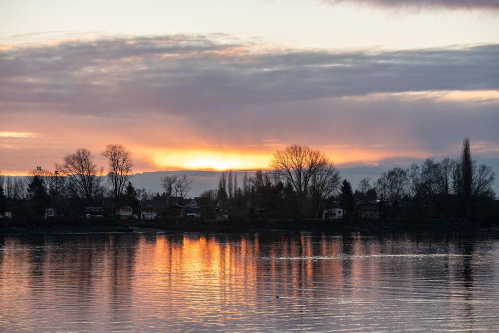 wenn die Sonne an der Elbe verschwindet