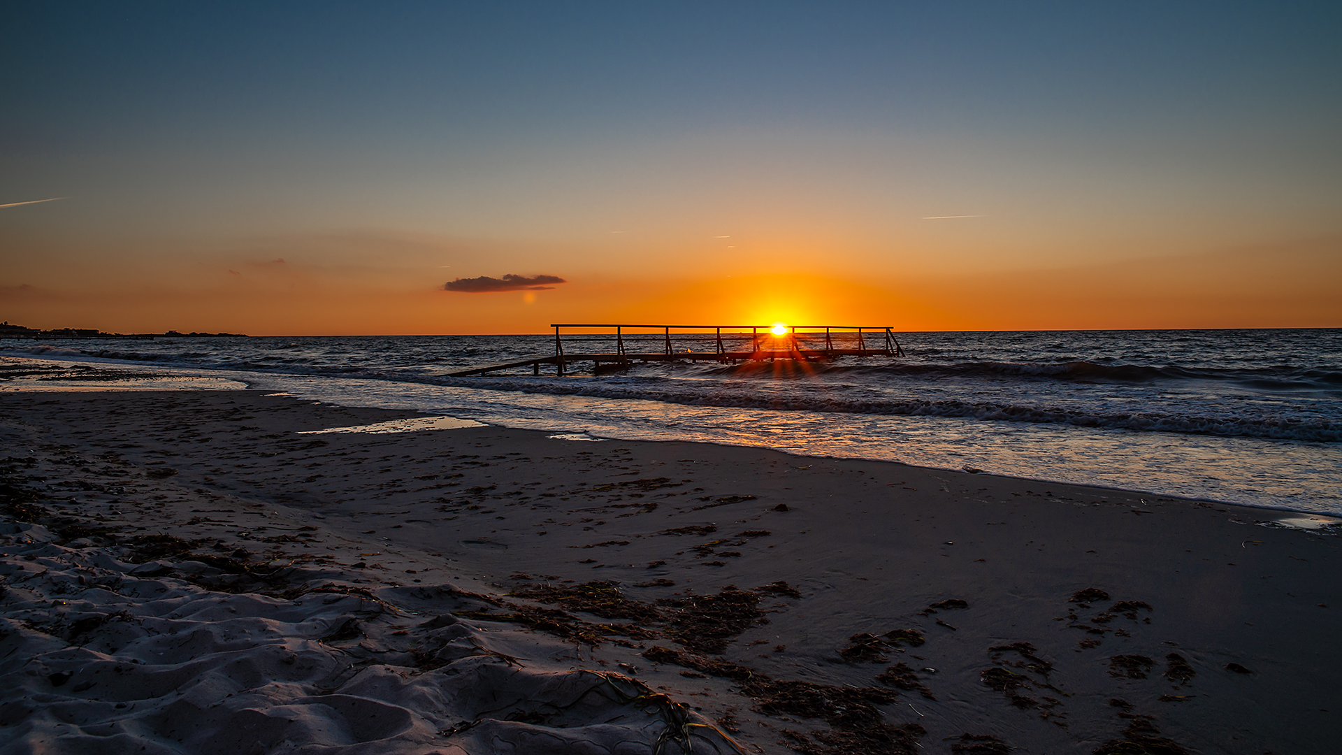 Wenn die Sonne das Meer berührt.....