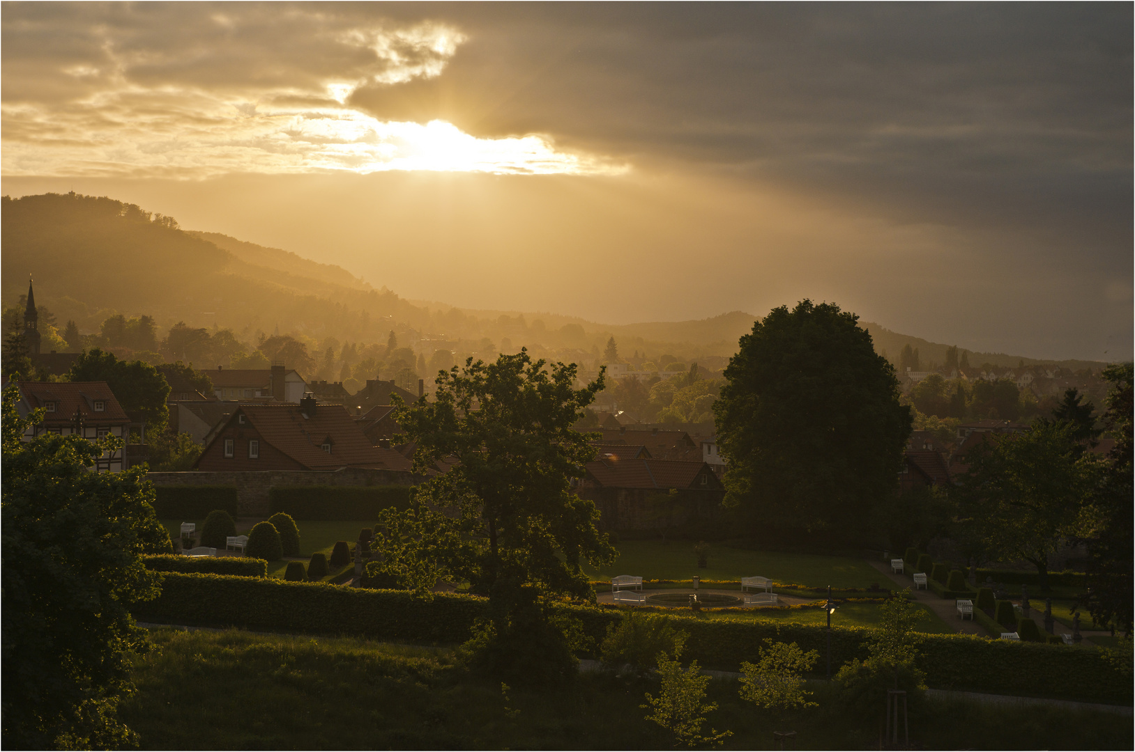 Wenn die Sonne.. den Tag zur Nacht geküsst...