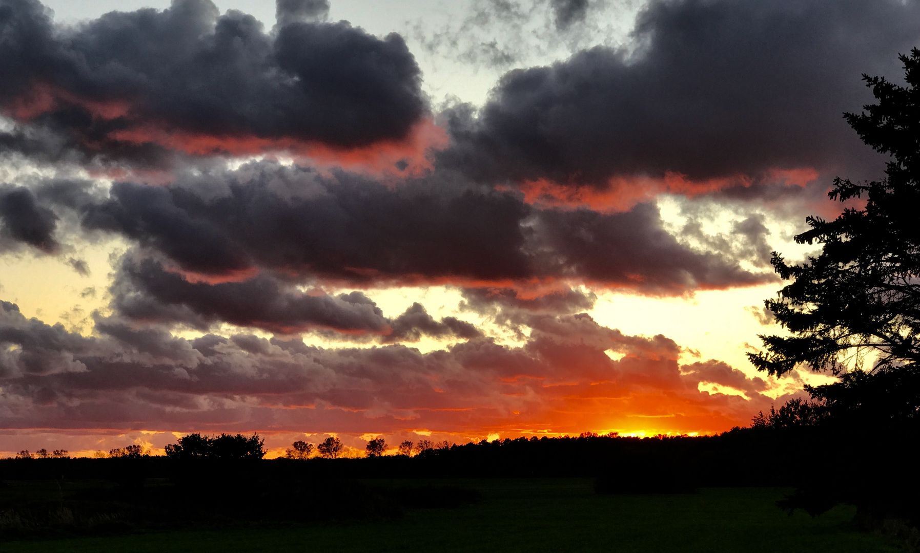 Wenn die Sonne die Wolken küsst...