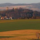 Wenn die Sonne hilft kann man in über 6 km Entfernung die Kirchturmuhr erkennen...