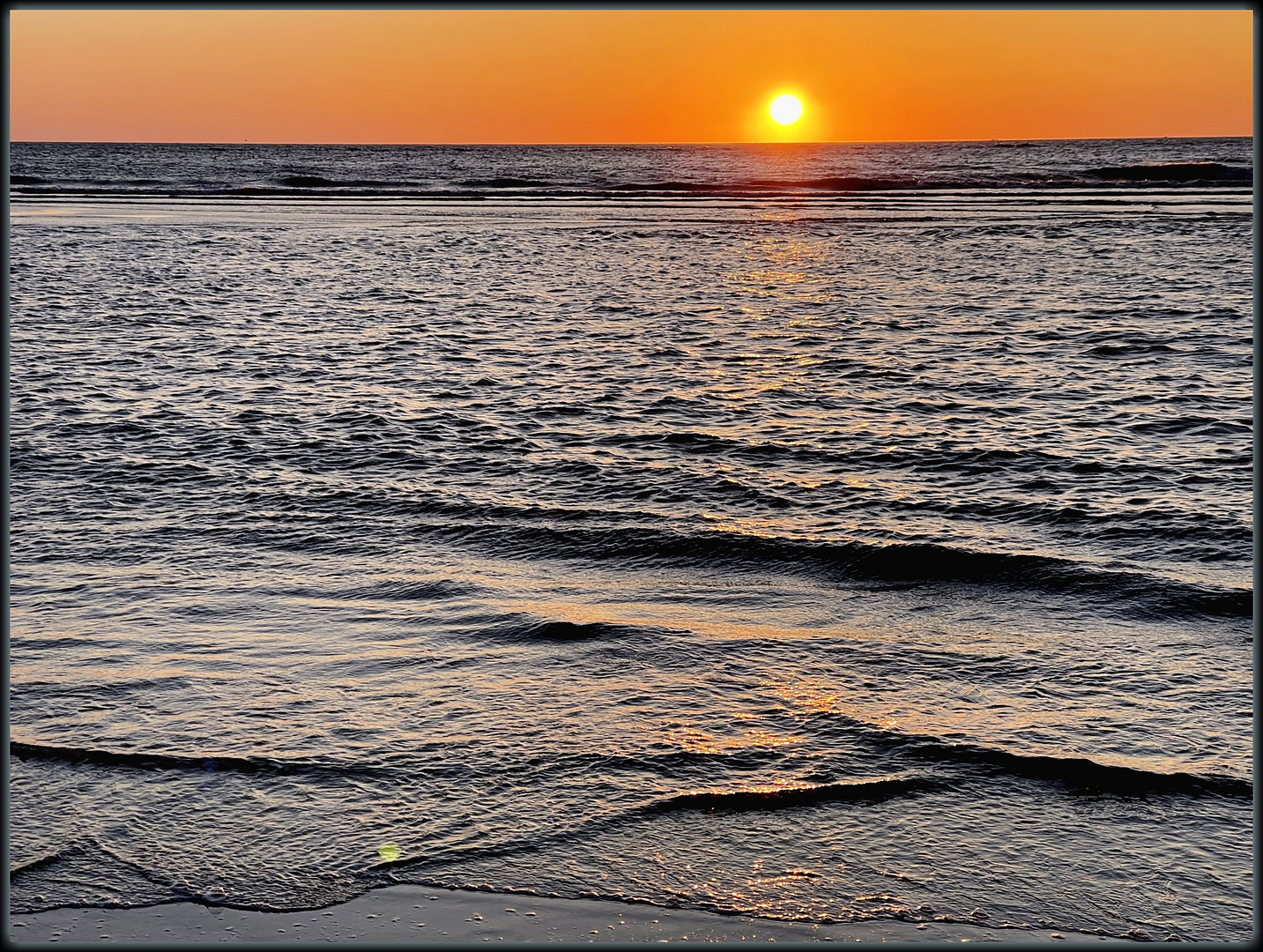 Wenn die Sonne im Meer versinkt