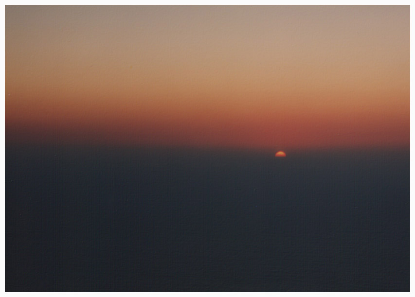 Wenn die Sonne im Meer von Caparica (Portugal) versinkt...