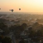 Wenn die Sonne über Bagan aufgeht