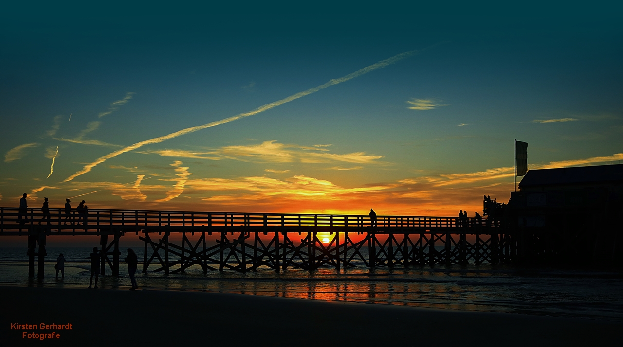 Wenn die Sonne untergeht in St. Peter Ording