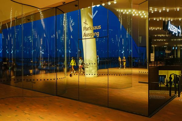 Wenn die Spiegelung im Spiegel sich spiegelt...