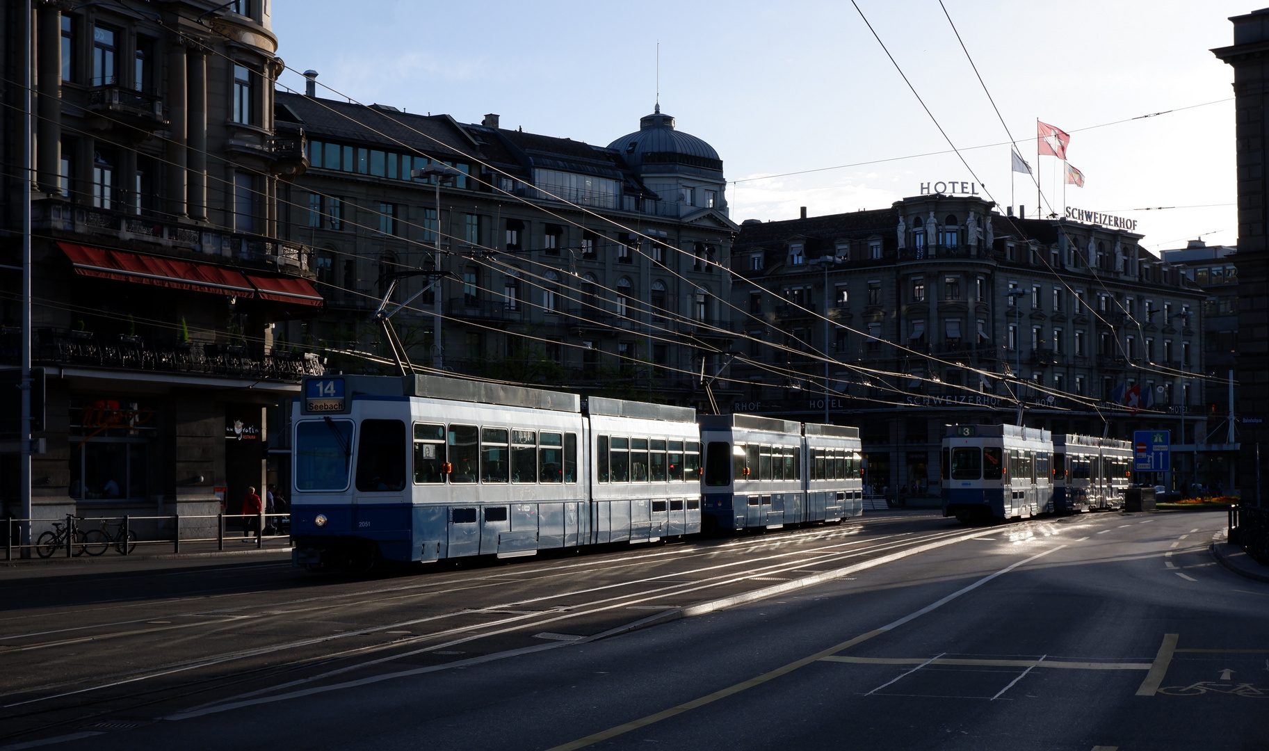 Wenn es Abend wird in Zürich