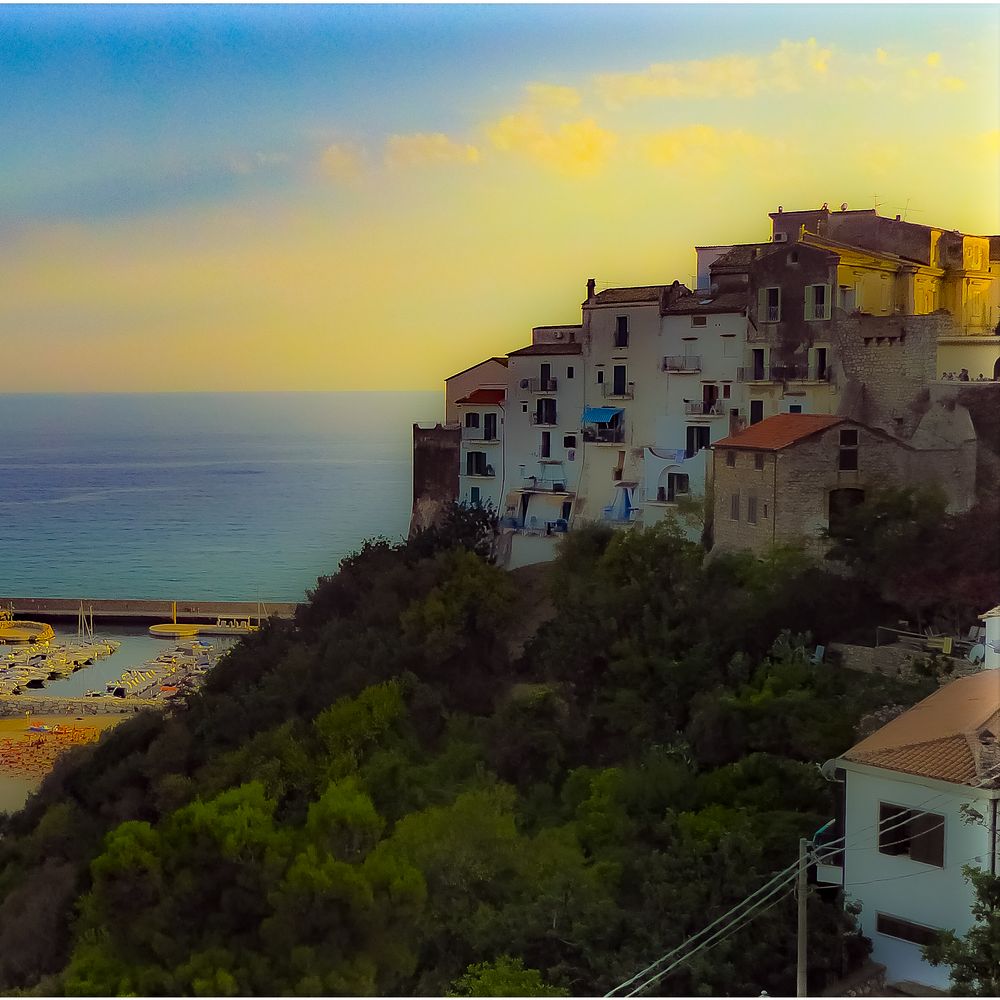 Wenn es langsam Abend wird .... in Sperlonga 